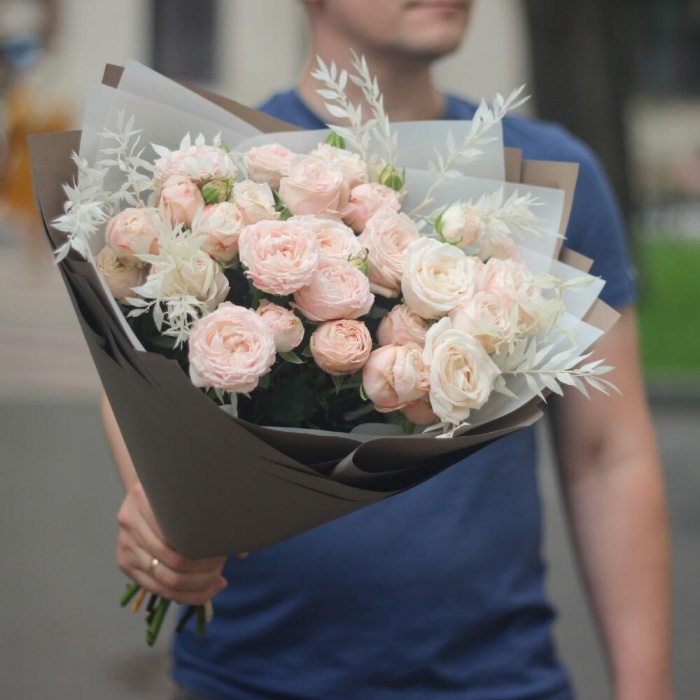 Букет «7 пионовидных кустовых роз», фото 4